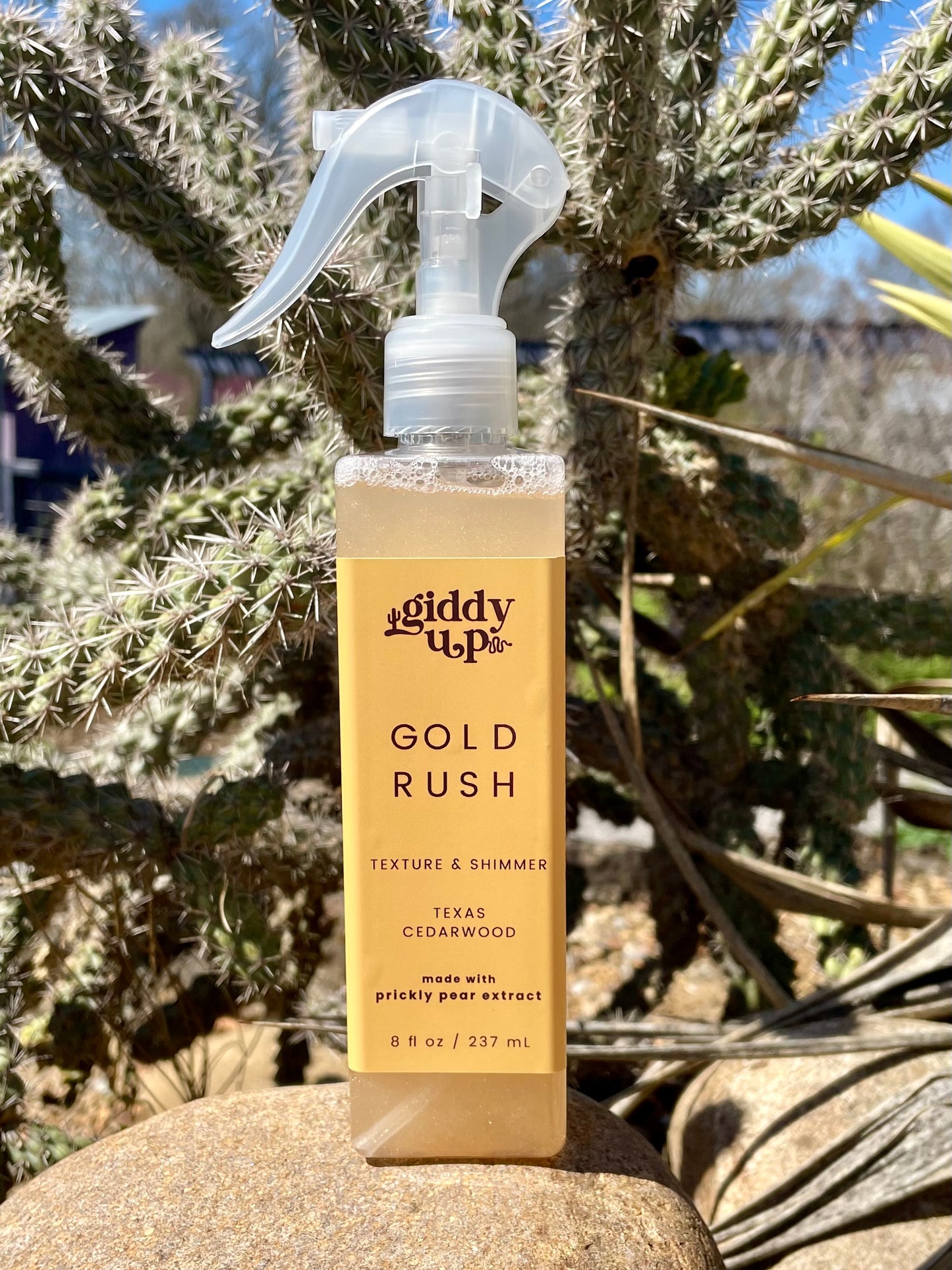 GOLD RUSH - TEXTURE & SHIMMER SPRAY - WITH PRICKLY PEAR EXTRACT